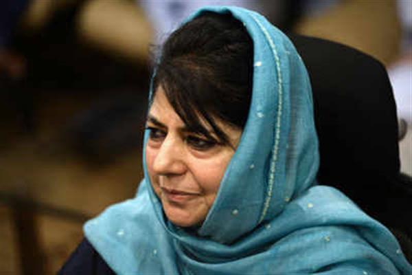 Mehbooba in dissidence trap