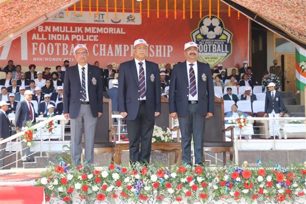 J&K walks  on peace, prosperity